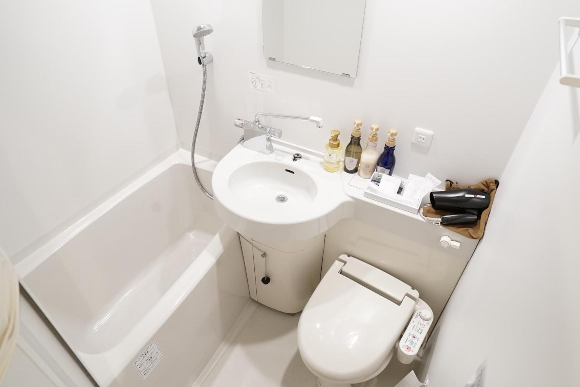 Cvs Bay Hotel New Building Urayasu Екстериор снимка