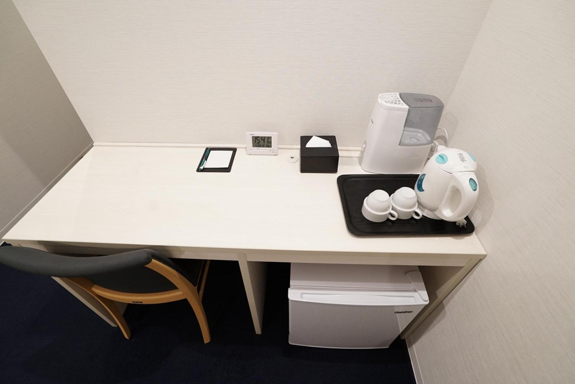 Cvs Bay Hotel New Building Urayasu Екстериор снимка