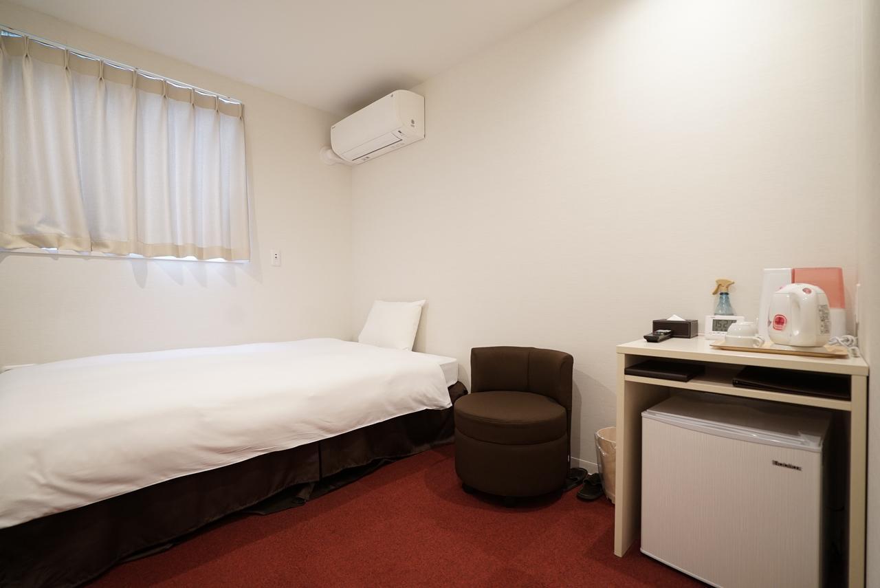 Cvs Bay Hotel New Building Urayasu Екстериор снимка