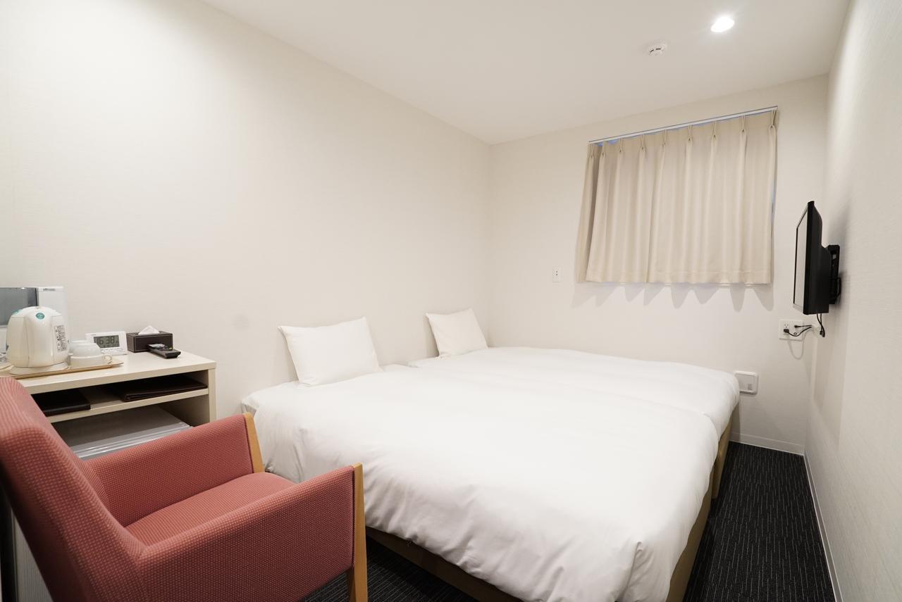 Cvs Bay Hotel New Building Urayasu Екстериор снимка